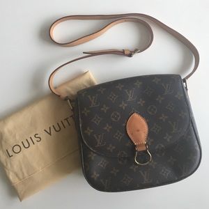 💯💕 authentic Louis Vuitton messenger bag