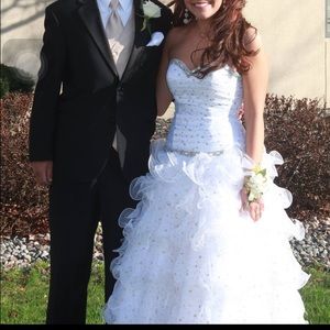 WHITE BALLGOWN PROM DRESS