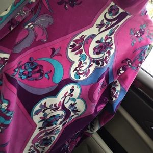 Meet your Posher, Katayoun