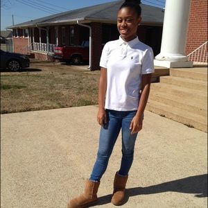 Meet your Posher, Yasmine