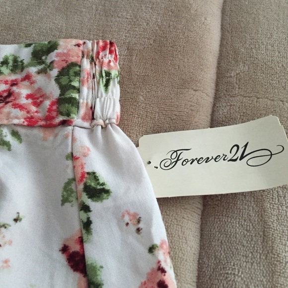 Floral Skirt - Picture 2 of 3