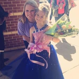 Meet your Posher, Hope