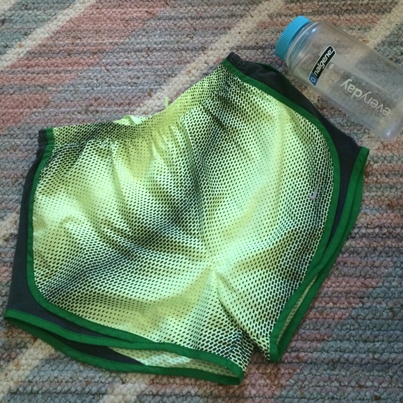 Nike Tempo shorts