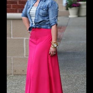 Hot pink maxi. Great condition