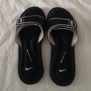 Nike comfort slides