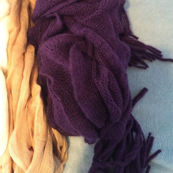 Scarf bundle - Picture 2 of 4