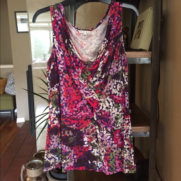 CAbi shirt tank size large - excellent cond