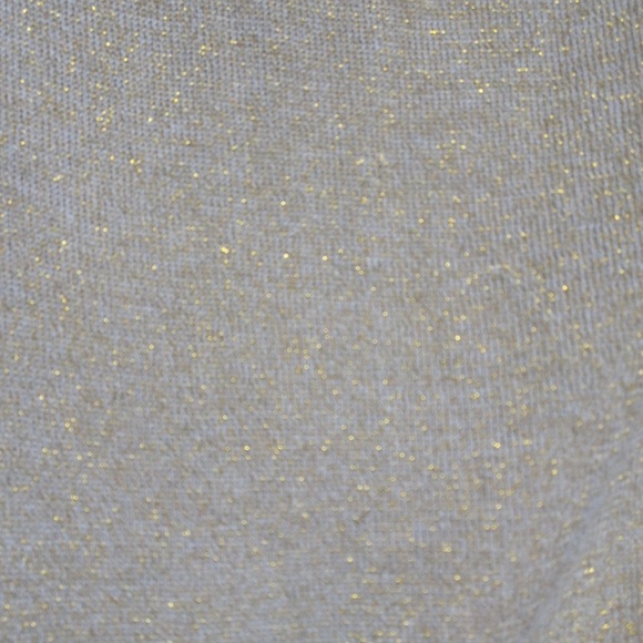 Gold sparky sweater, size medium. - Picture 3 of 3