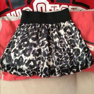 Rue 21 cheetah skirt size XS
