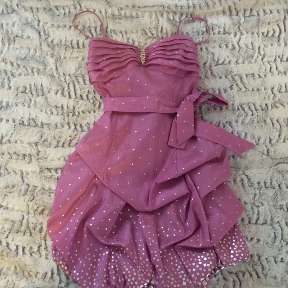 PINK RUFFLED FORMAL DRESS
