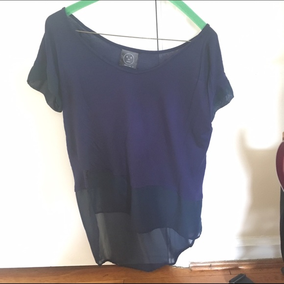 High low navy top - Picture 2 of 3