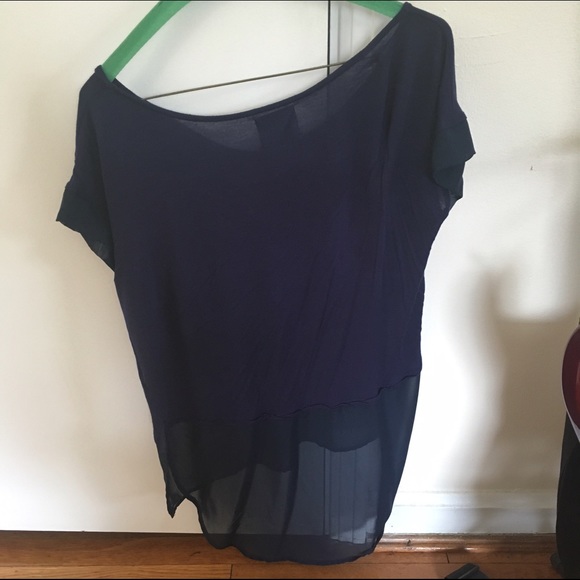 High low navy top - Picture 3 of 3