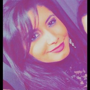 Meet your Posher, Natchidel