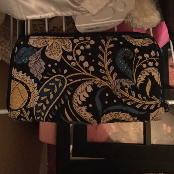 Vera Bradley Wallet