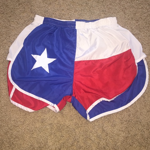 Flag shorts 🇱🇷