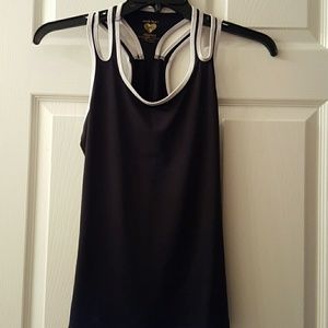 FINAL MARKDOWN   derek heart athletics workout top