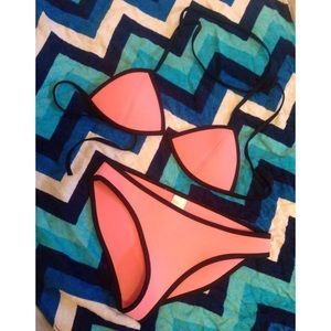NEW Cute Pink w/ Black Trim Triangle Bikini Small