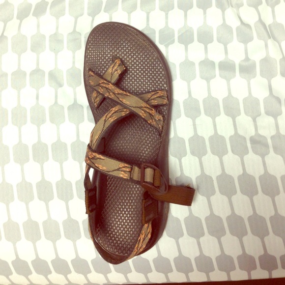 Z strap women's chacos