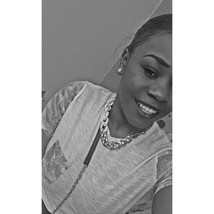 Meet your Posher, Jazmine