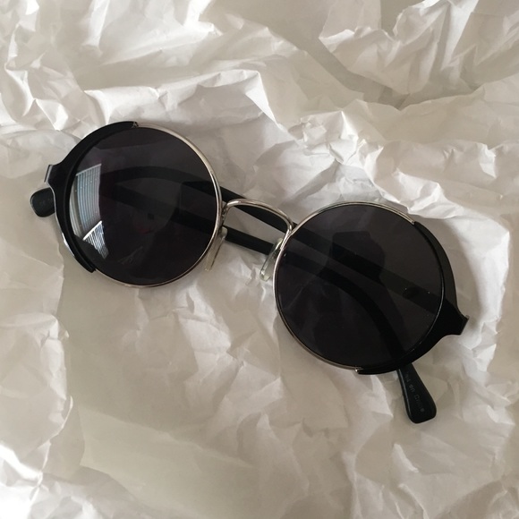 Urban Outfitters Circle Sunglasses