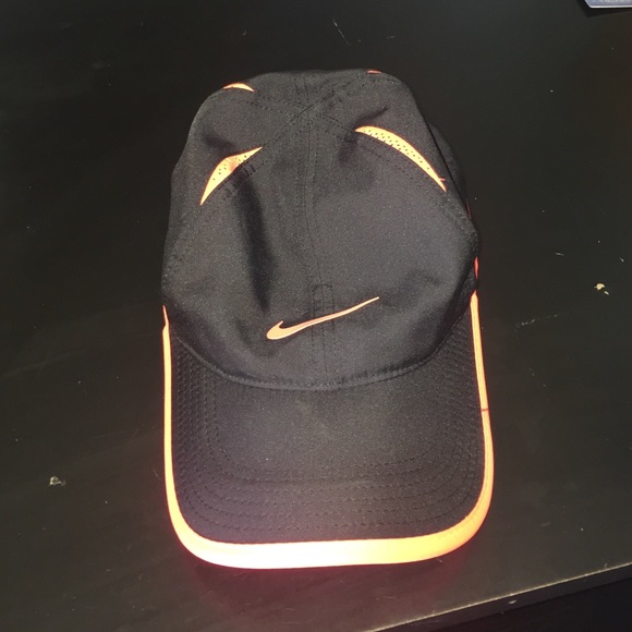 Nike hat coral black