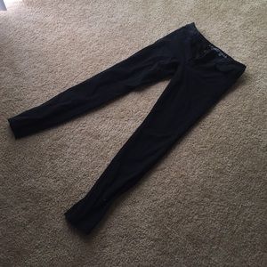 black AE jeggings! brand new !