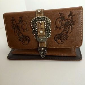 Montana West wallet NWT