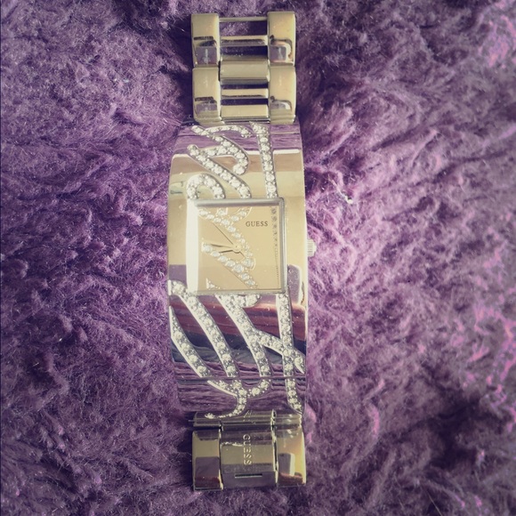A New Guess Watch