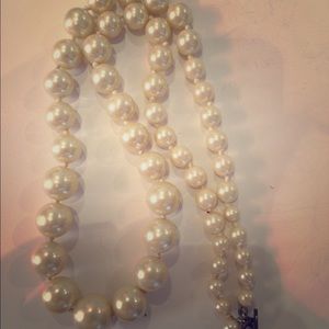 Pearl necklace