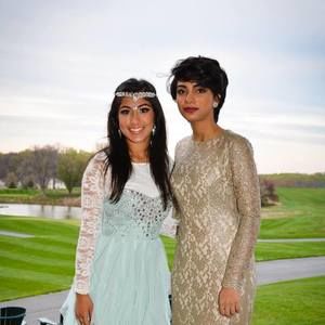 Meet your Posher, Fatima