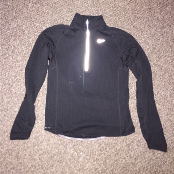 NIKE dri-fit quarter zip!