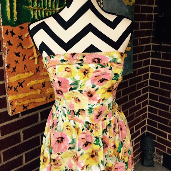 Ruby Rox Strapless Dress - Picture 2 of 4