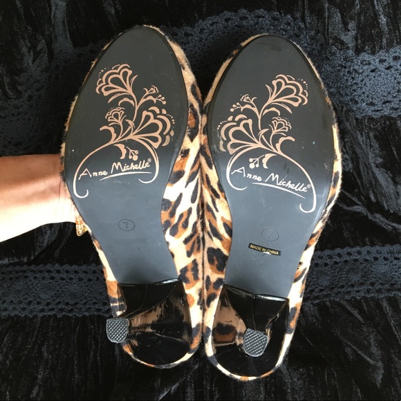 NEW Leopard print pumps 🐾 - Picture 11 of 11