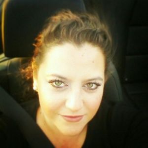 Meet your Posher, Alexia