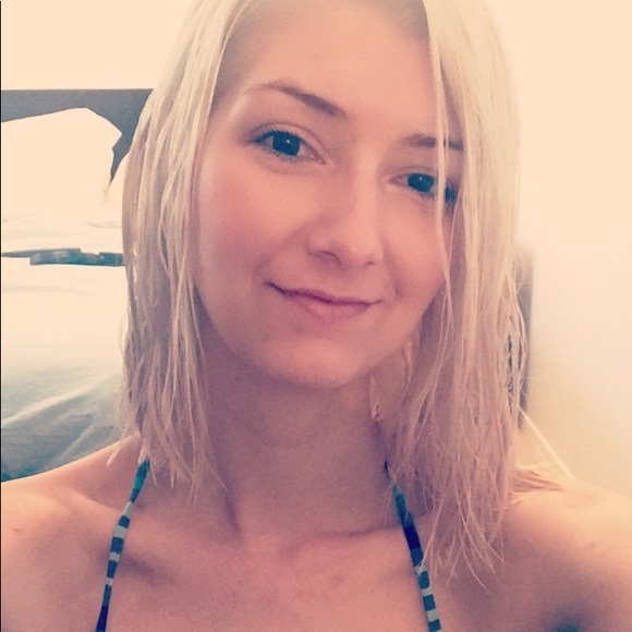 Meet your Posher, Jadee - Picture 3 of 6