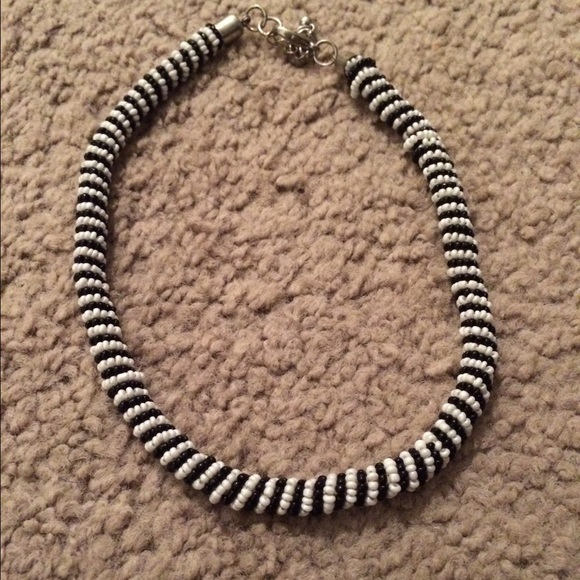 Black and white necklace