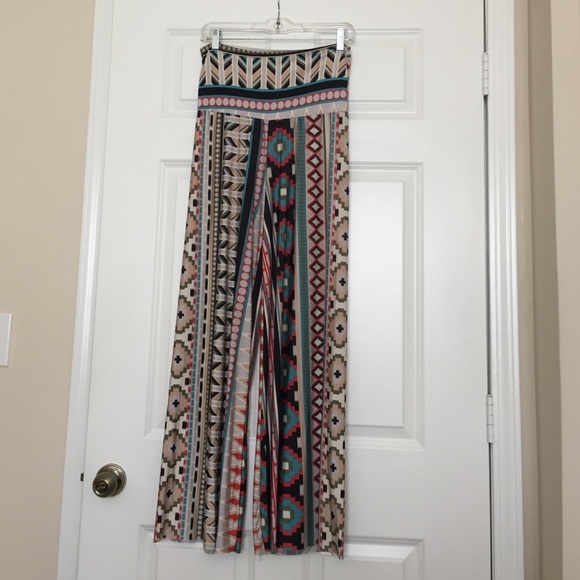 Wide leg pants