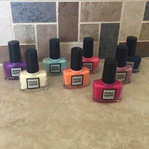Jenna Hipp nail polish