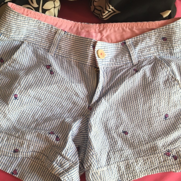 Seersucker Lilly Pulitzer Shorts !