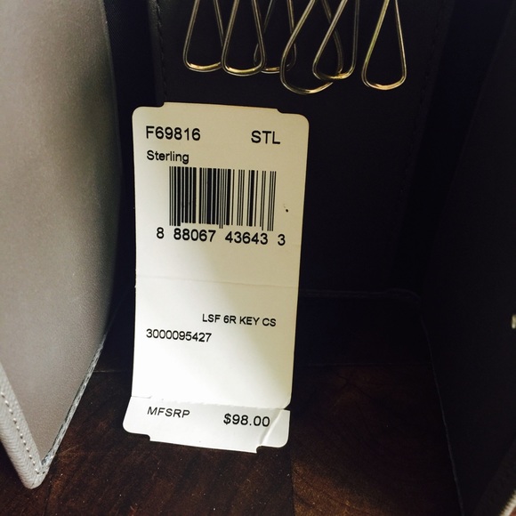 COACH Gray etched leather wallet - Picture 3 of 4