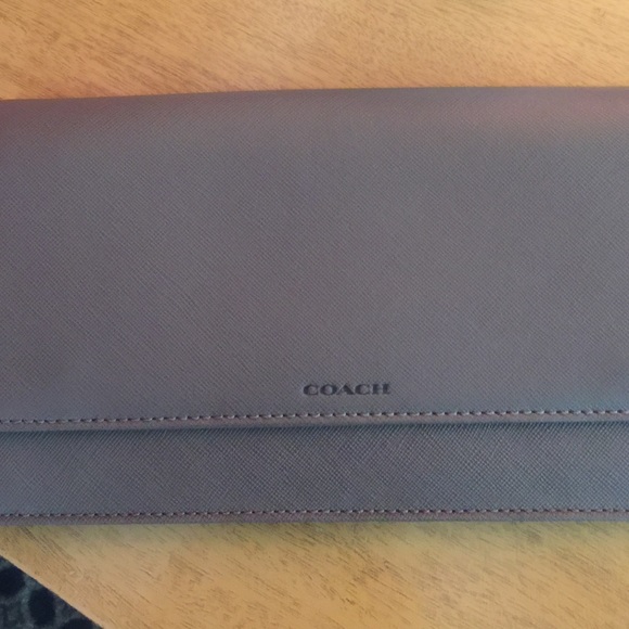 COACH Gray etched leather wallet - Picture 2 of 4