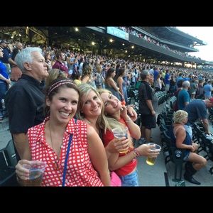 Meet your Posher, Taryn