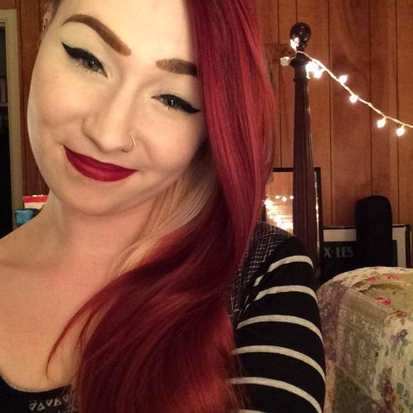 Meet your Posher, Janna