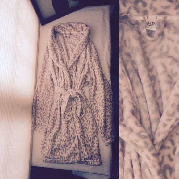 Ulta Cheetah print robe
