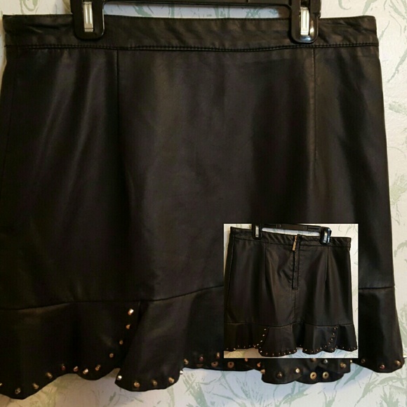 Leather skirt