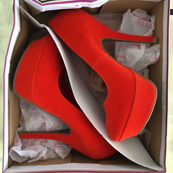 ❌SOLD❌ Bamboo heels brand new !!! 👠 - Picture 3 of 3