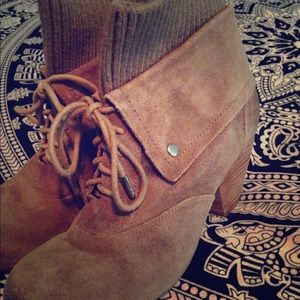 Tan leather booties!!!