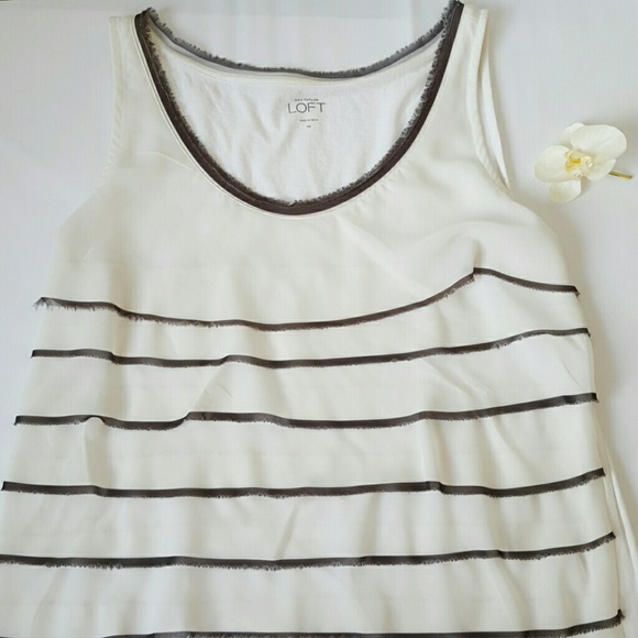 ❌Sale❌Ann Taylor Blouse (Loft) M