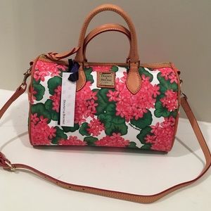 🆕 Dooney & Bourke flowered satchel