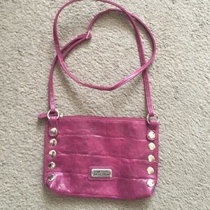 Kenneth Cole Reaction. Cross body. Small purse